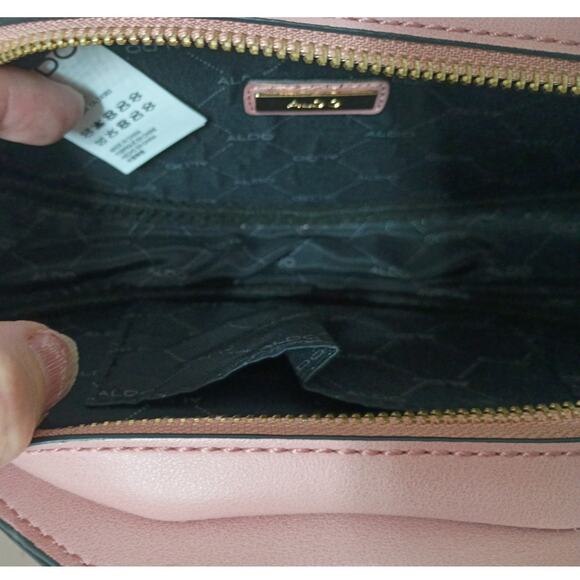 Aldo Pink Glitter Lips Crossbody Bag - Picture 3 of 3